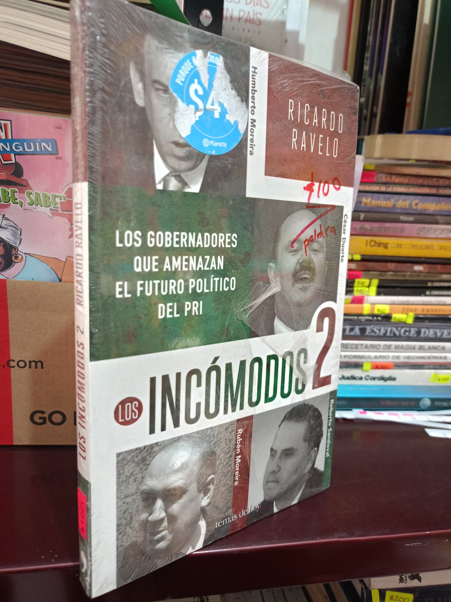 LUZ INCOMODOS DOS POR RICARDO RAVELO NUEVO POLITICA LITERARIO 305