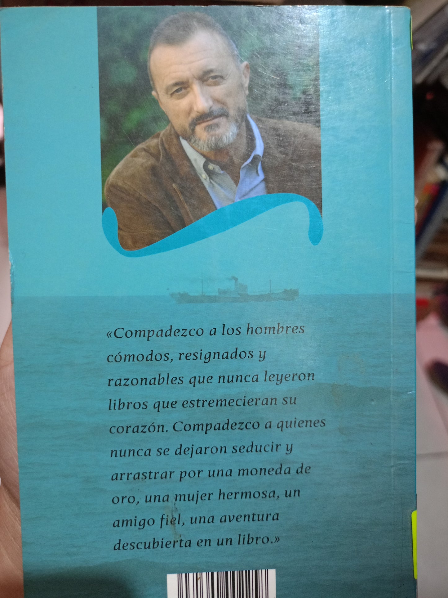 ARTURO PEREZ REVERTE 4 RELATOS LA PASAJERA DE SAN CARLOS JODIA PAVIA EL DOBLON DEL CAPITAN AHAB OJOS AZULES USADO NOVELA LITERARIO 305