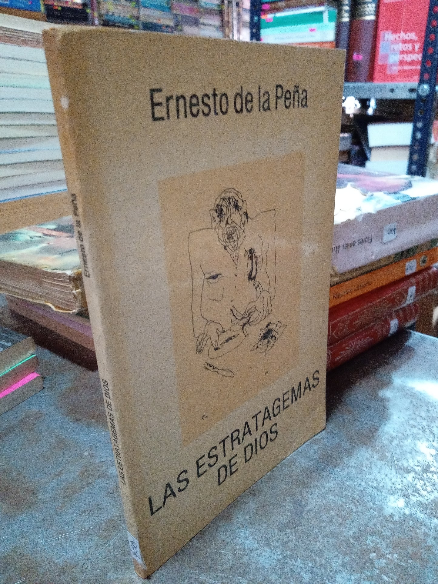 LAS ESTRATEGEMAS DE DIOS POR ERNESTO DE LA PEÑA USADO NOVELA ALDAMA
