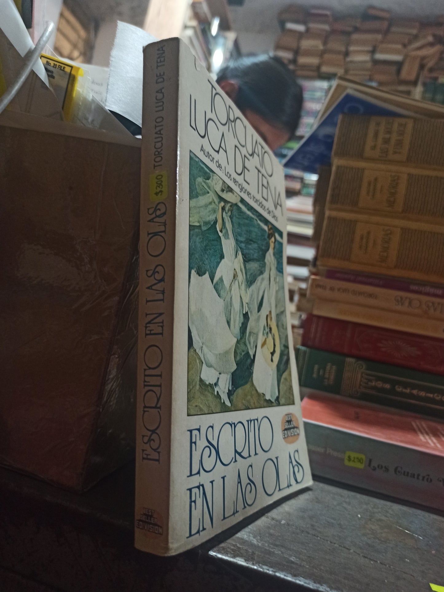 ESCRITO EN LAS OLAS POR TORCUATO LUCA DE TENA USADO ANTIGUOS ALDAMA