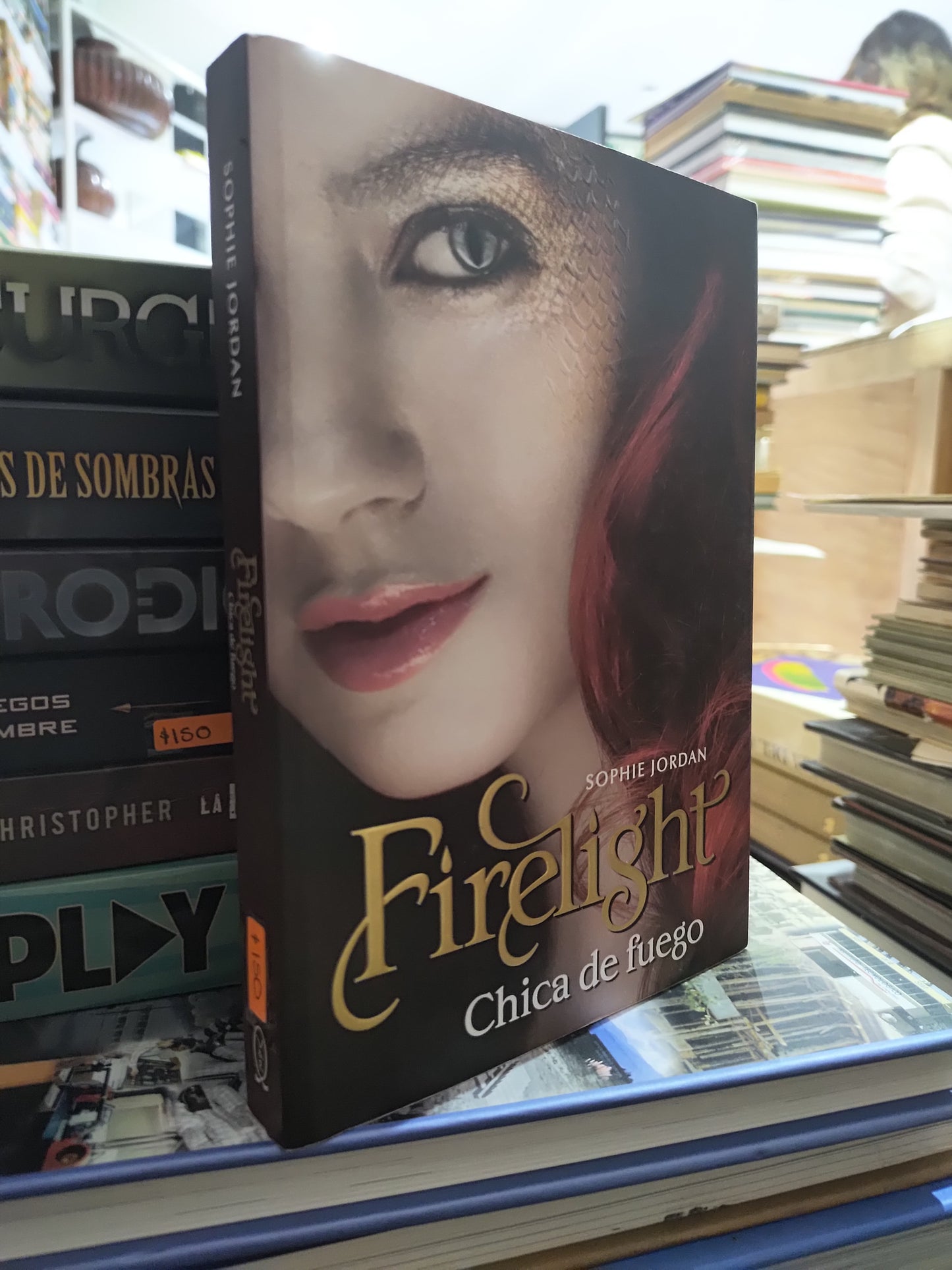 FIRELIGHT CHICA DE FUEGO POR SOPHIE JORDAN USADO NOVELAS JUAREZ 515