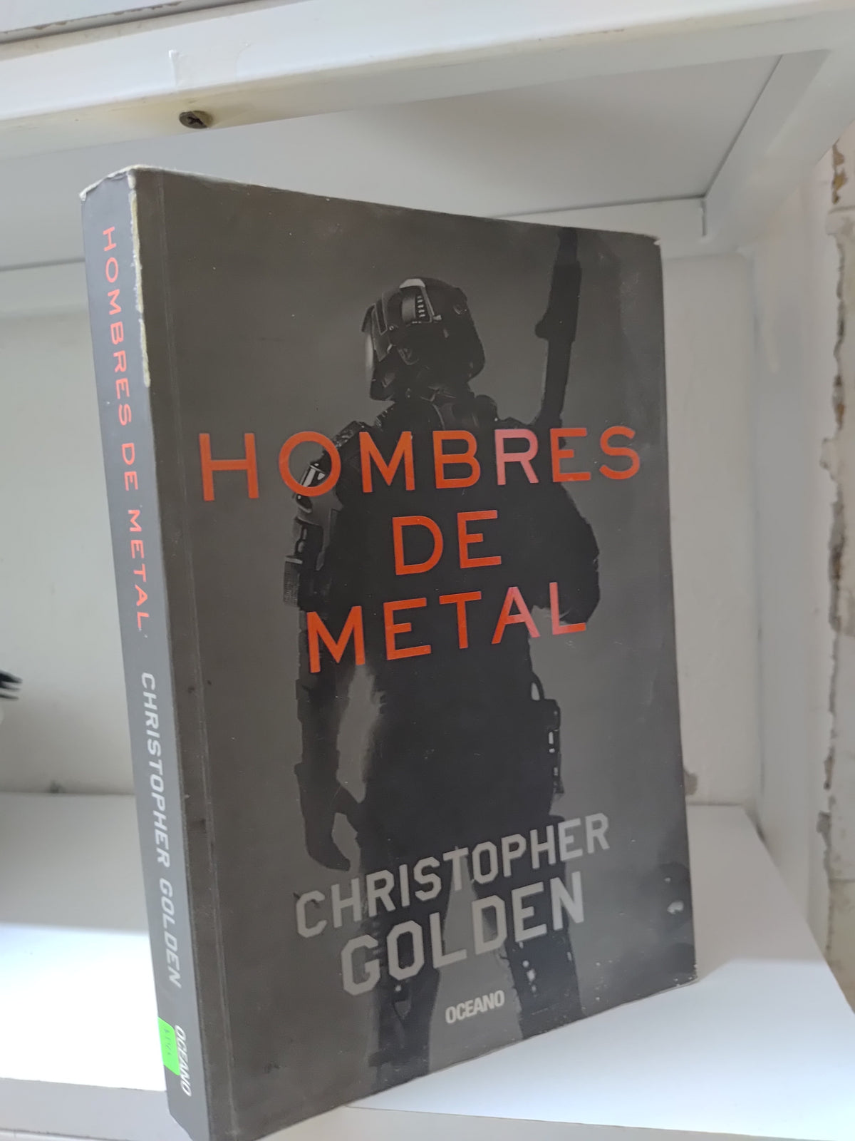 HOMBRES DE METAL POR CHRISTOPHER GOLDEN USADO NOVELAS JUAREZ 515