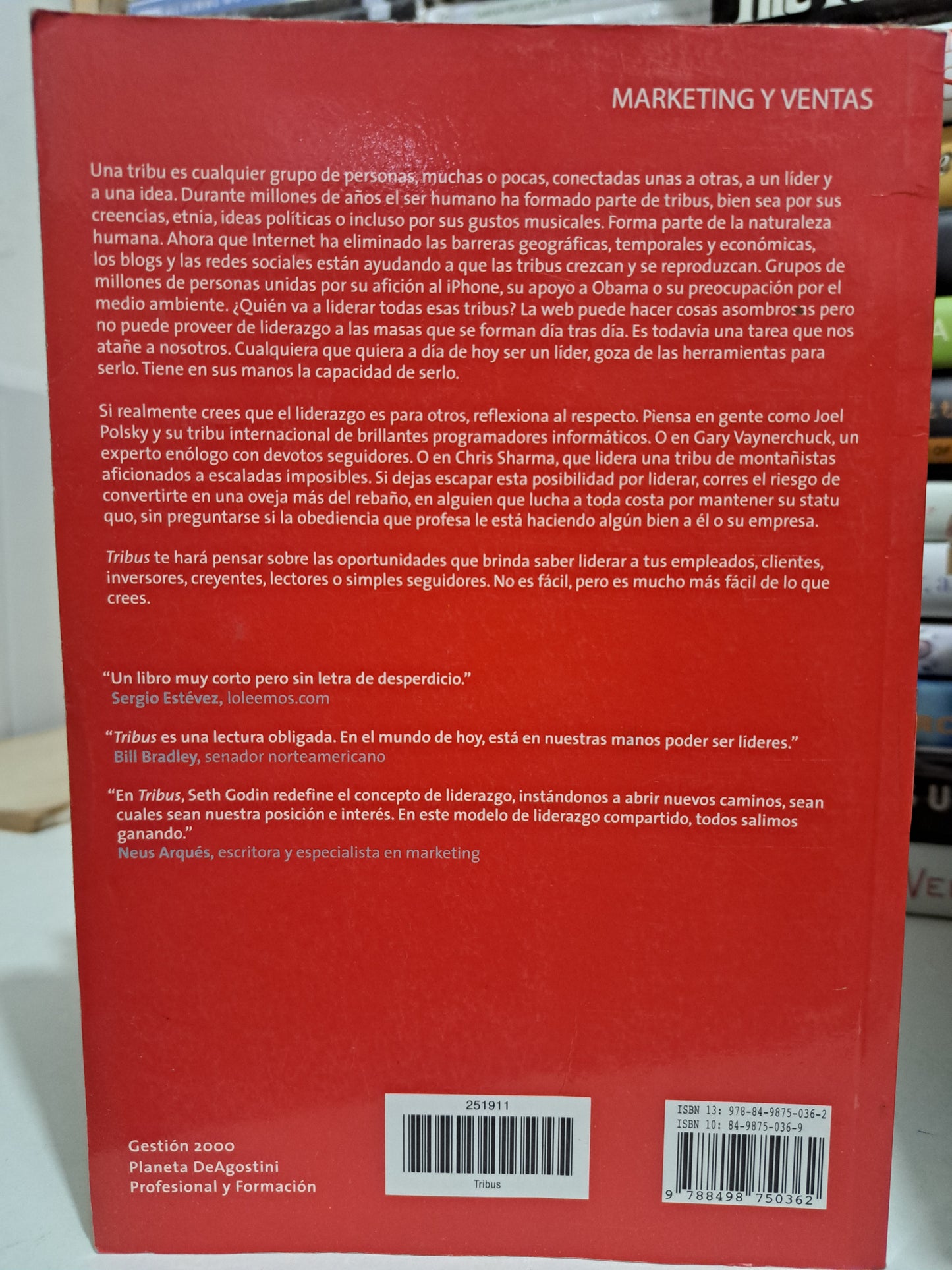 TRIBUS SETH GODIN USADO NOVELA JUÁREZ