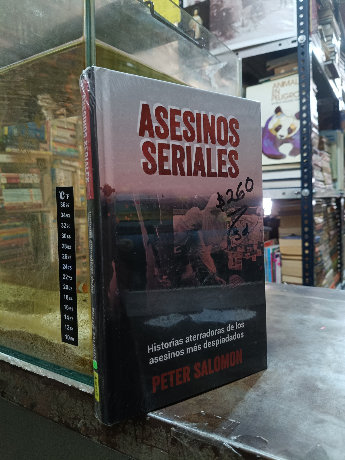 ASESINOS SERIALES POR PETER SALOMON USADO NOVELA ALDAMA