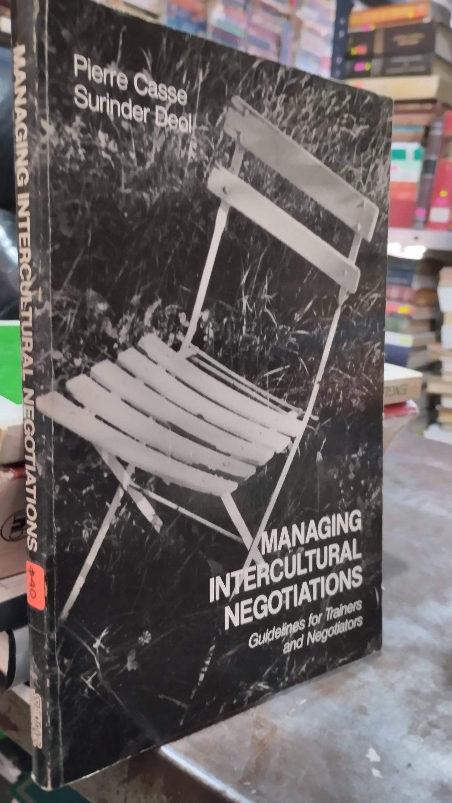 MANAGING INTERCULTURAL NEGOTIATIONS POR PIERRE CASSE LIBRO USADO IDIOMAS ALDAMA