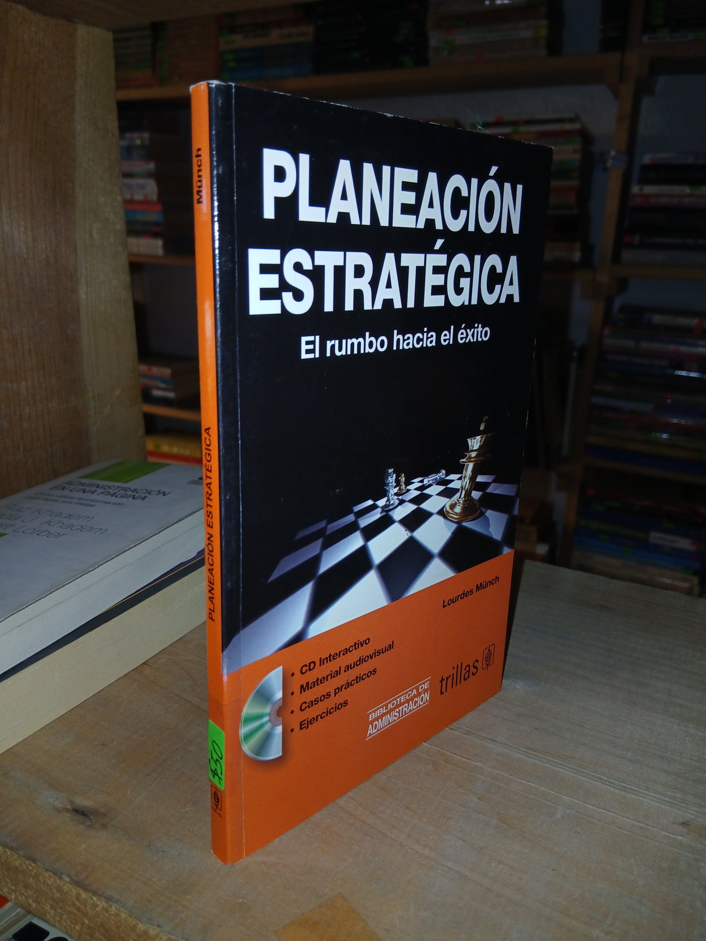PLANEACIÓN ESTRATÉGICA POR LOURDES MUNCH USADO ADMINISTRACIÓN LITERARIO 207