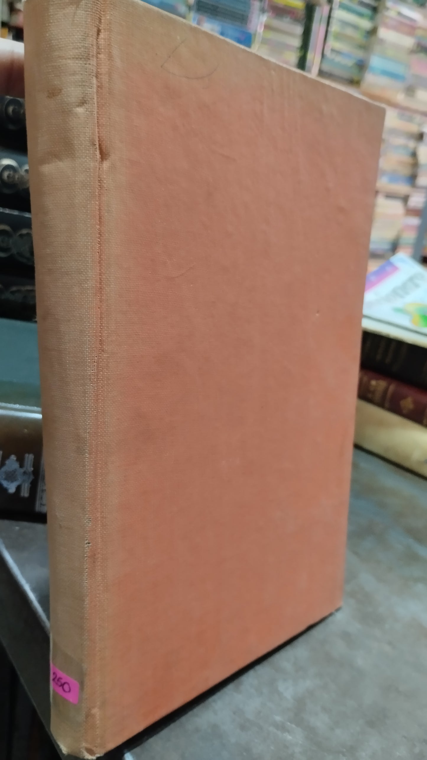 ABAJO LAS ARMAS POR BARONESA BERTA DE SUTTNER LIBRO USADO ANTIGUO ALDAMA