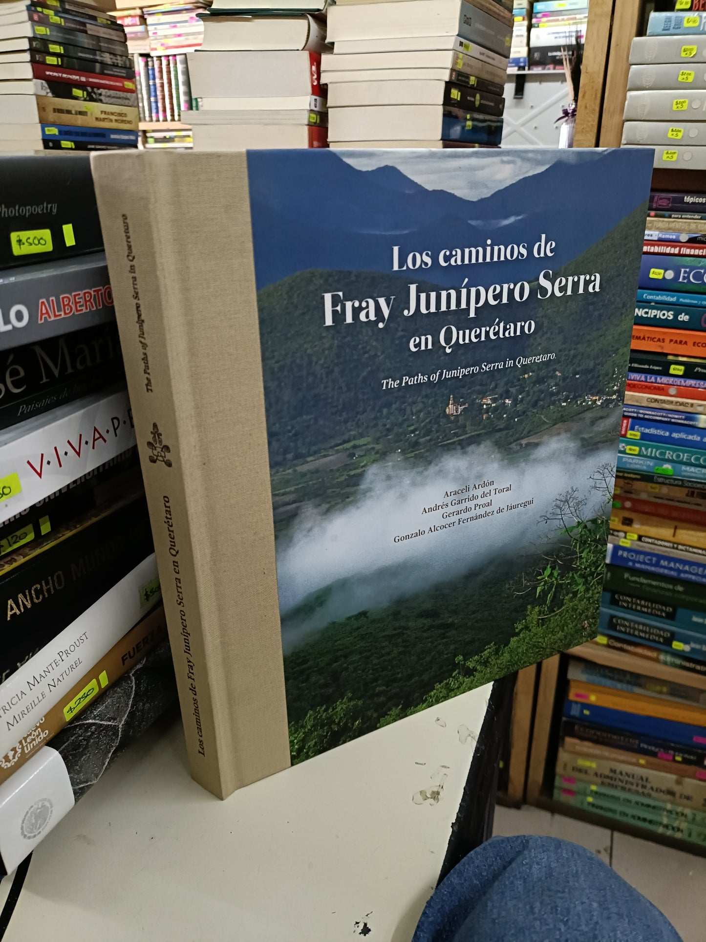 LOS CAMINOS DE FRAY JUNÍPERO SERRA EN QUERÉTARO USADO ARTE LITERARIO 207