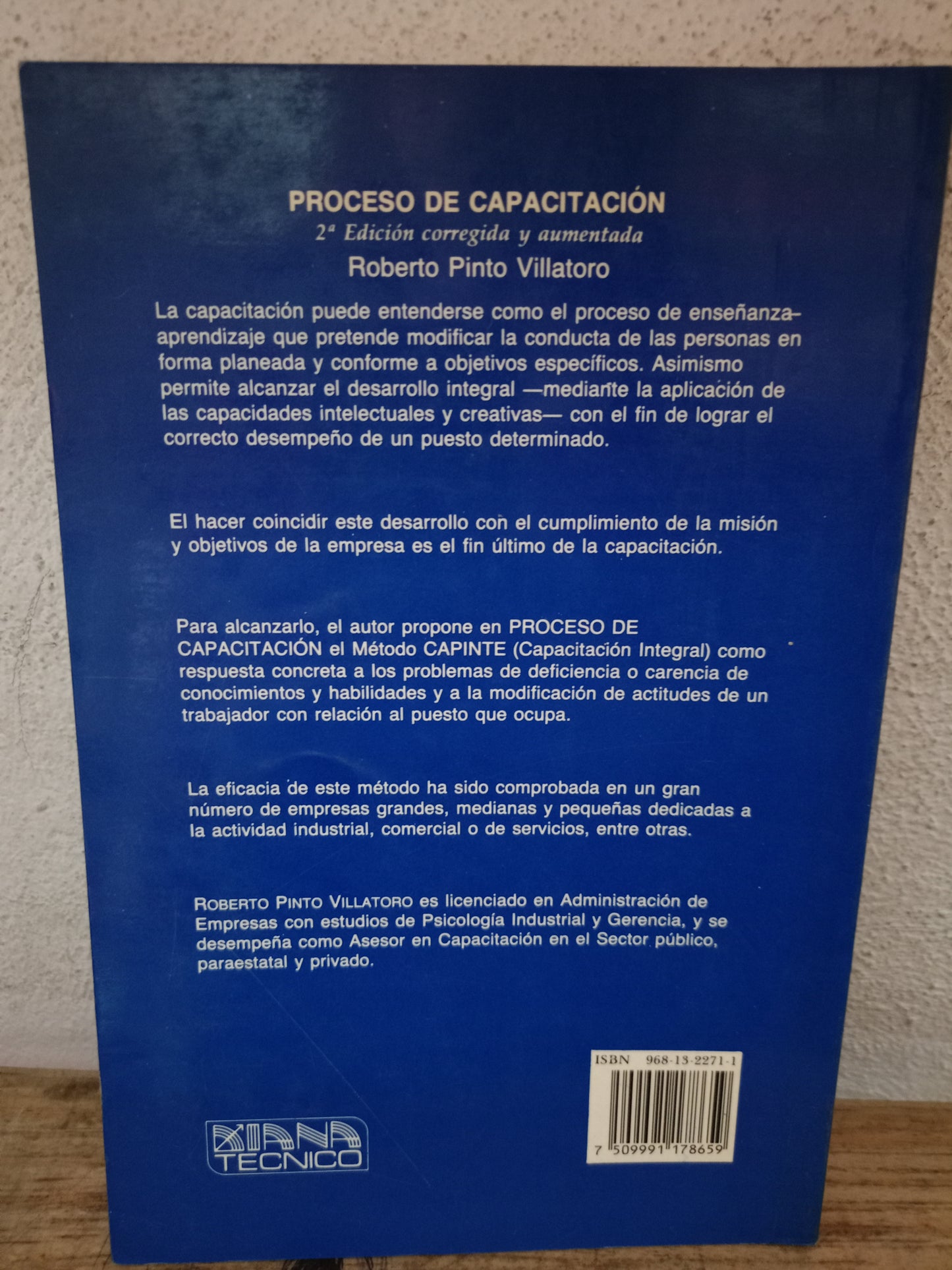 PROCESO DE CAPACITACIÓN POR ROBERTO PINTO VILLATORO USADO ADMINISTRACIÓN LITERARIO 305