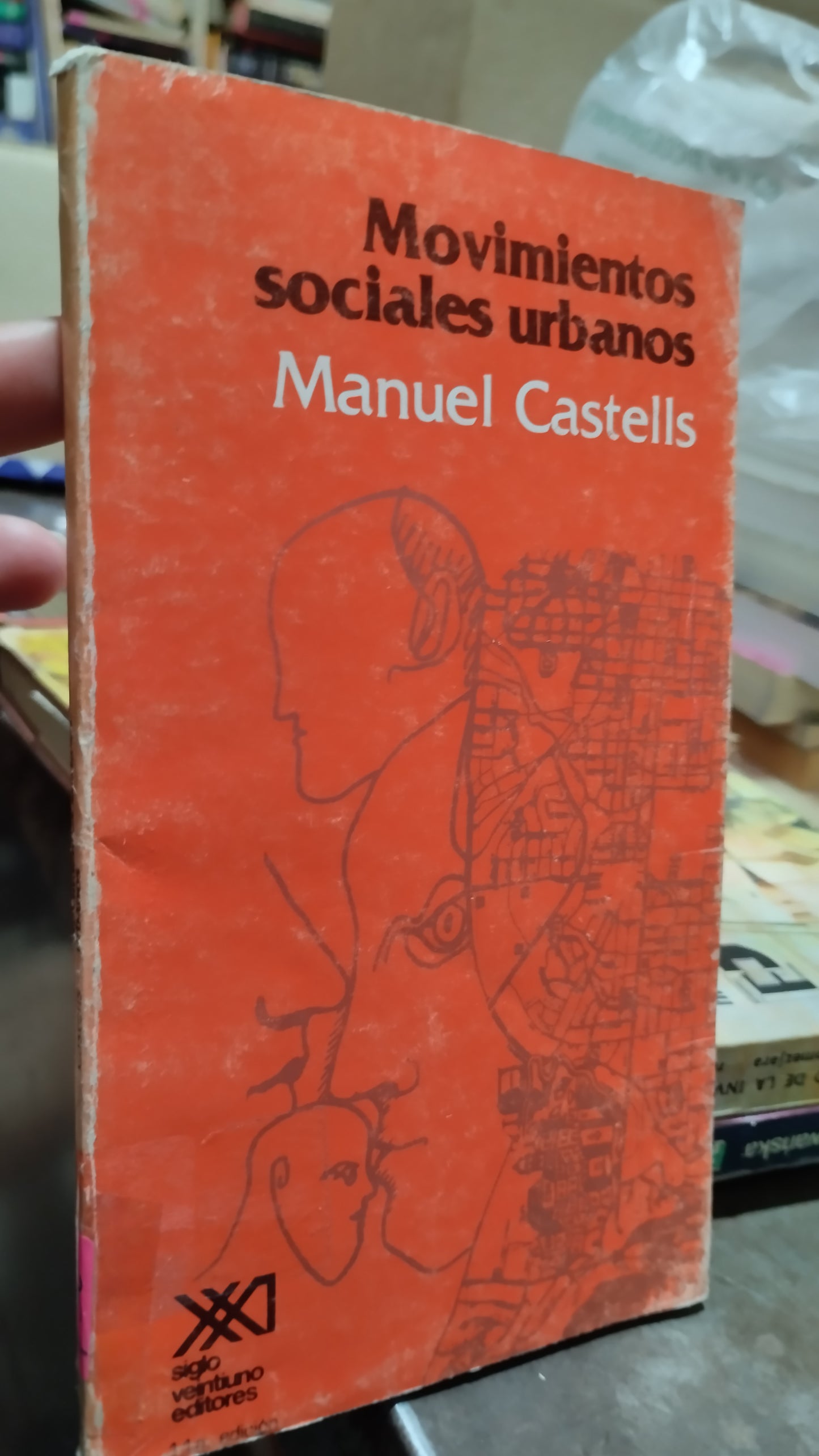 MOVIMIENTOS SOCIALES URBANOS POR MANUEL CASTELLS LIBRO USADO SOCIOLOGIA ALDAMA