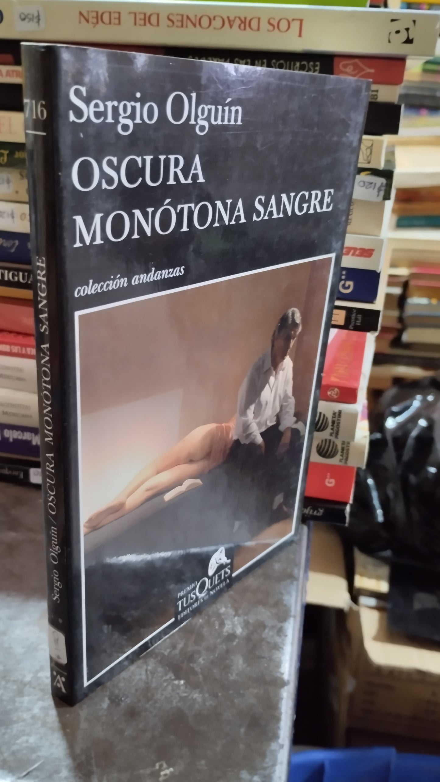OSCURA MONOTONA SANGRE POR SERGIO OLGUIN LIBRO USADO NOVELAS ALDAMA