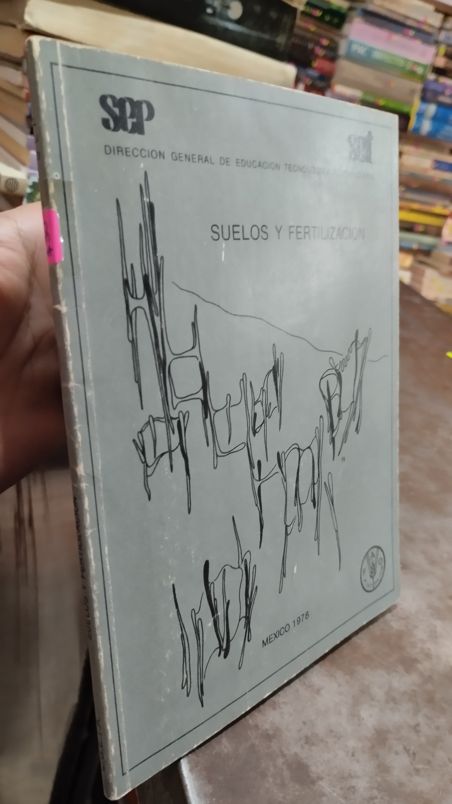 SUELOS Y FERTILIZACION LIBRO USADO AGRICULTURA ALDAMA