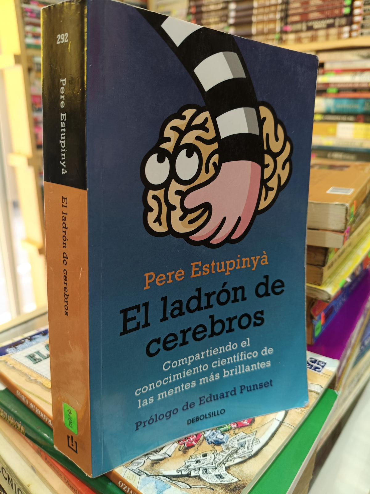 EL LADRON DE CEREBROS POR PERE ESTUPINYA USADO NOVELA JUAREZ 507