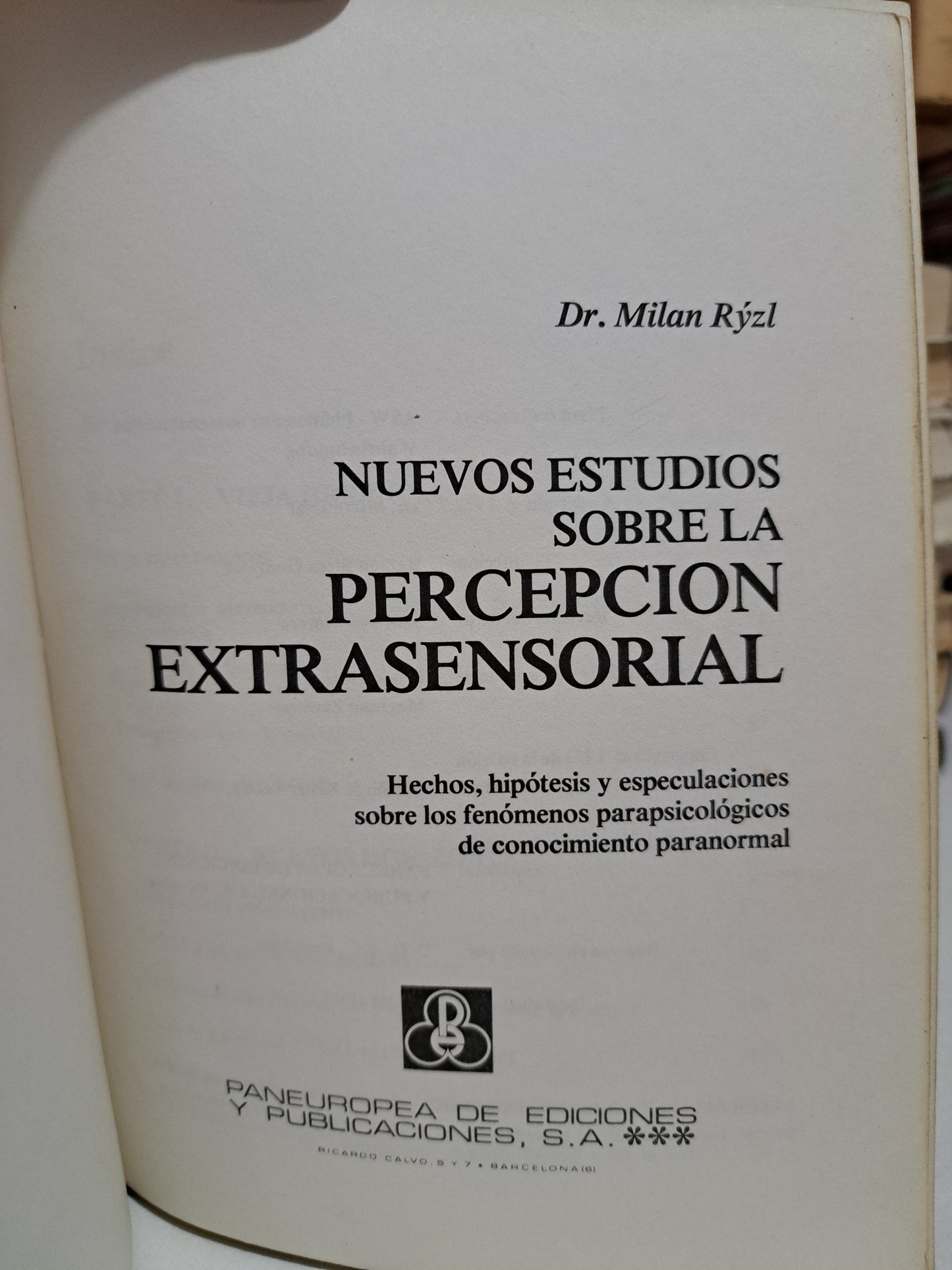 NUEVOS ESTUDIOS SOBRE LA PERCEPCIÓN EXTRASENSORIAL MILÁN RÝZL USADO NOVELA JUÁREZ
