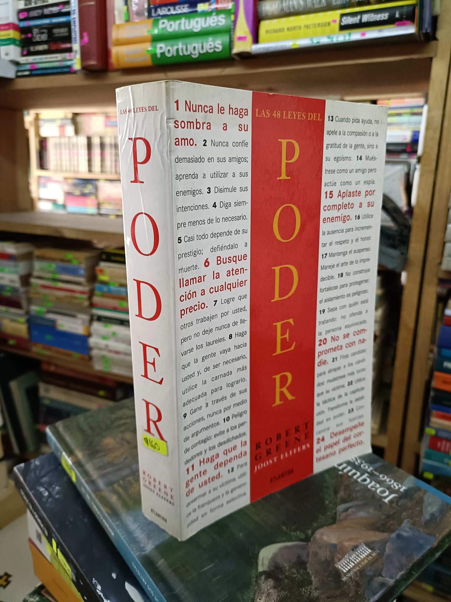 LAS 48 LEYES DEL PODER POR ROBERT GREENE USADO SUPERACIÓN PERSONAL LITERARIO 207