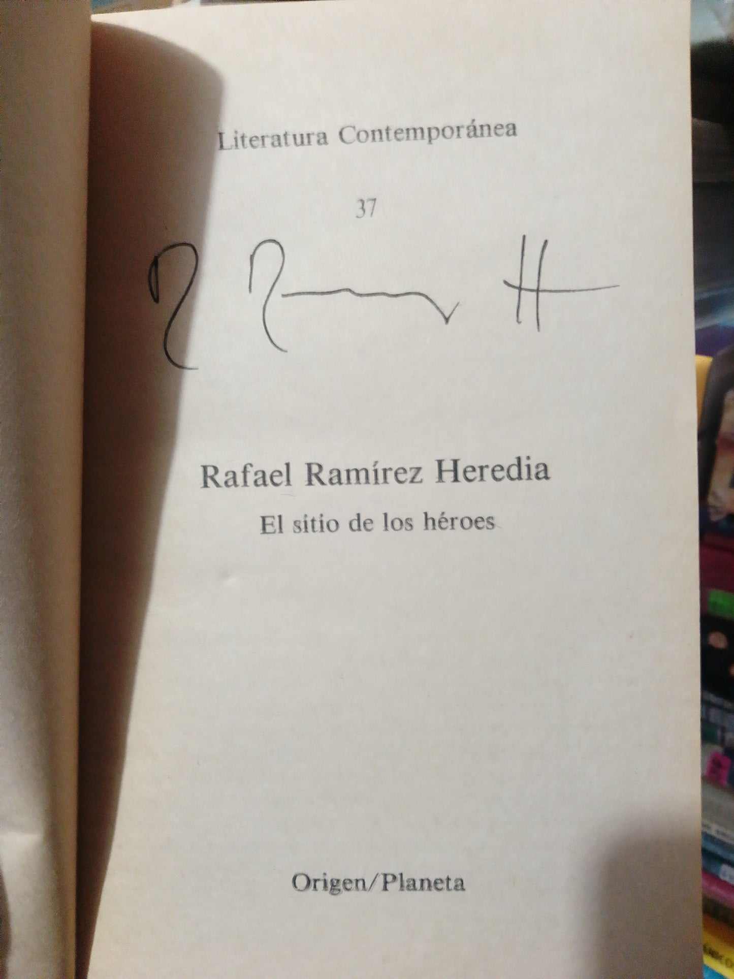 EL SITIO DE LOS HEROES POR RAFAEL RAMÍREZ HEREDIA USADO NOVELA JUÁREZ