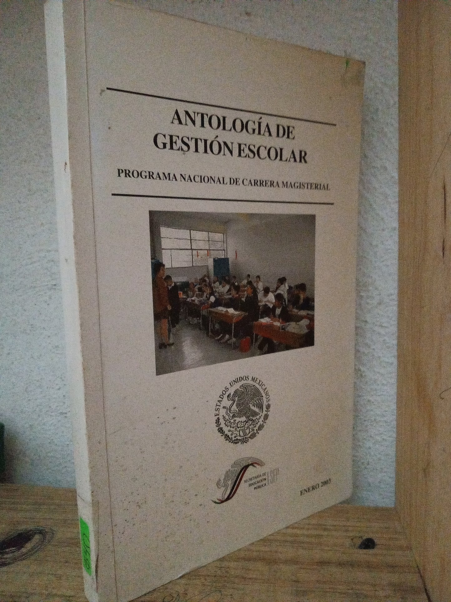ANTOLOGIA GESTION ESCOLAR USADO EDUCACIÓN LITERARIO 305