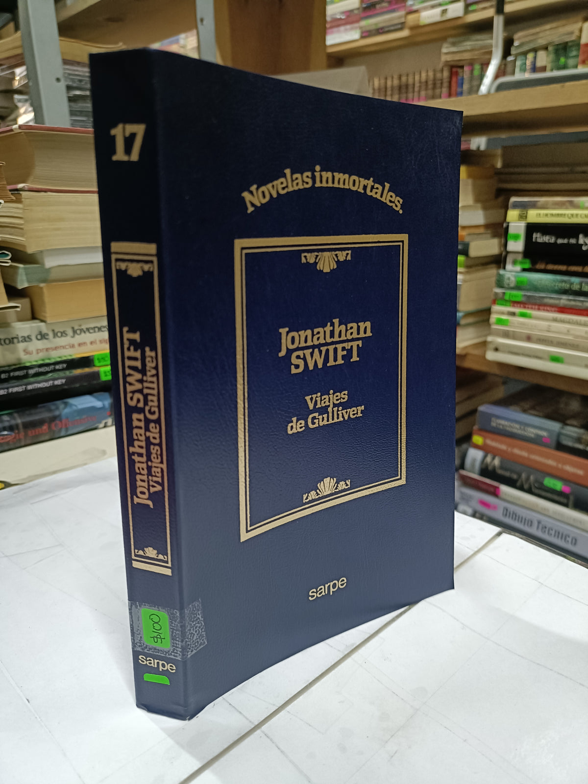 VIAJES DE GULLIVER POR JONATHAN SWIFT USADO NOVELA LITERARIO 207
