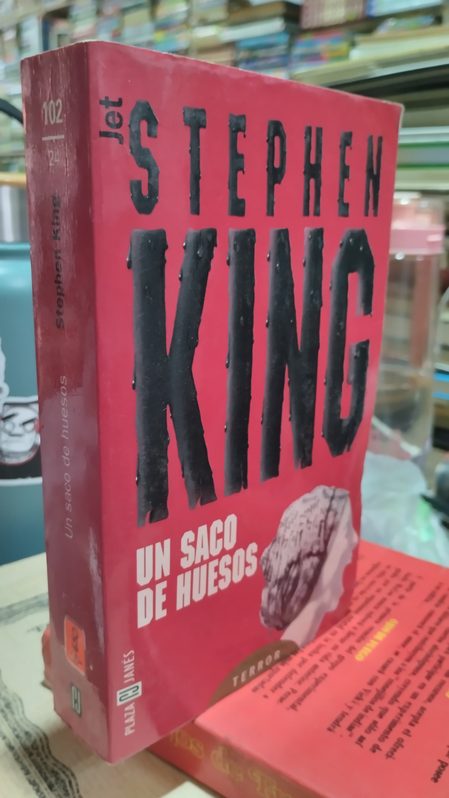 UN SACO DE HUESOS POR STEPHEN KING LIBRO USADO ANTIGUO ALDAMA