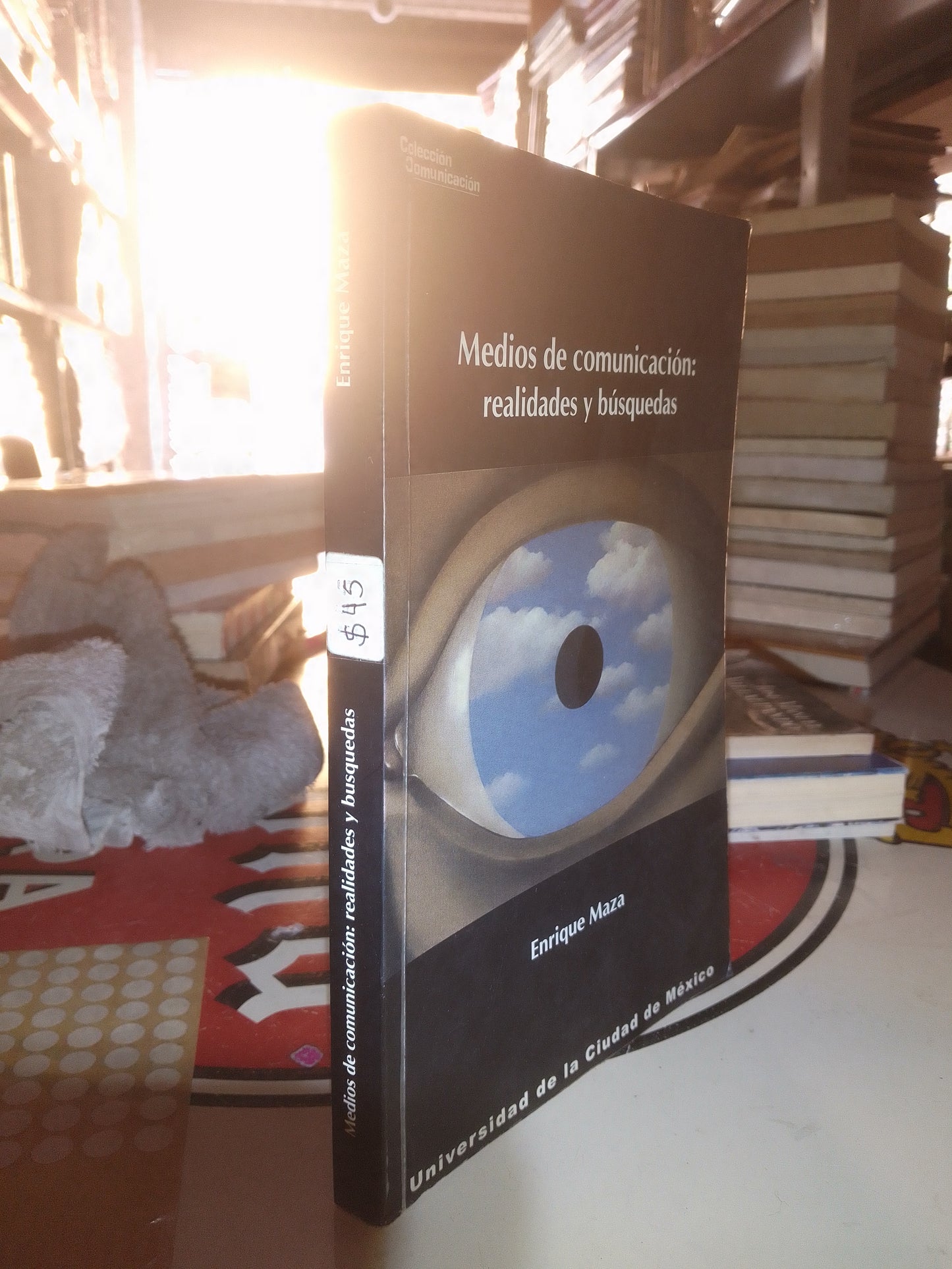 MEDIOS DE COMUNICACIÓN POR ENRIQUE MAZA USADO POLÍTICA LITERARIO 207