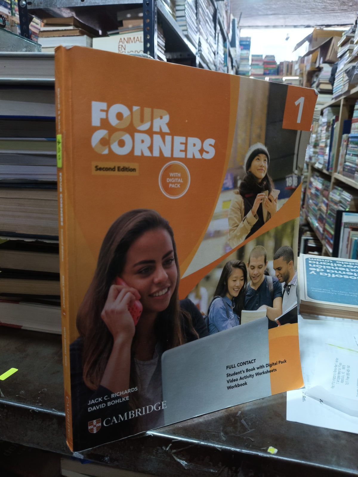 FOUR CORNERS SECOND EDITION FULL CONTACT 1 WITH DIGITAL PACK POR RICHARDS Y BOHLKE USADO IDIOMAS ALDAMA