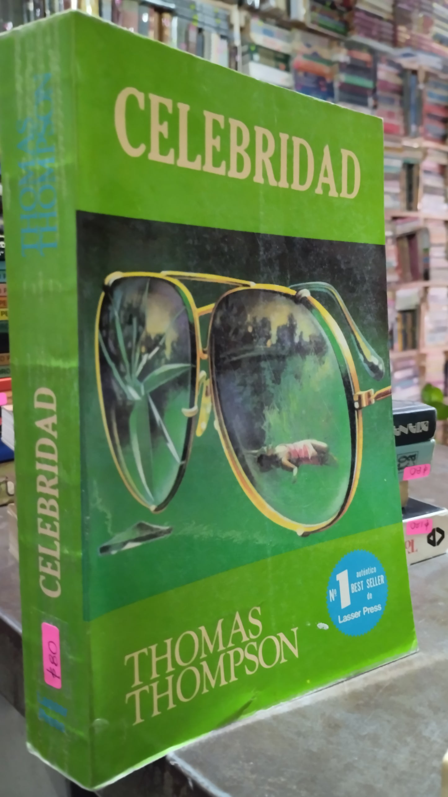 CELEBRIDAD POR THOMAS THOMPSON LIBRO USADO NOVELAS ALDAMA