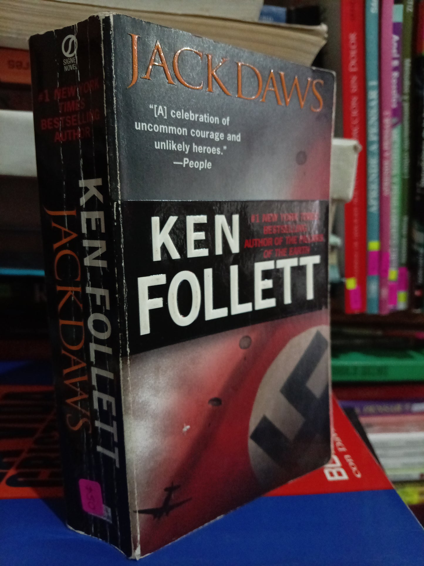 KEN FOLLETT POR JACK DAWS USADO IDIOMAS LITERARIO 305
