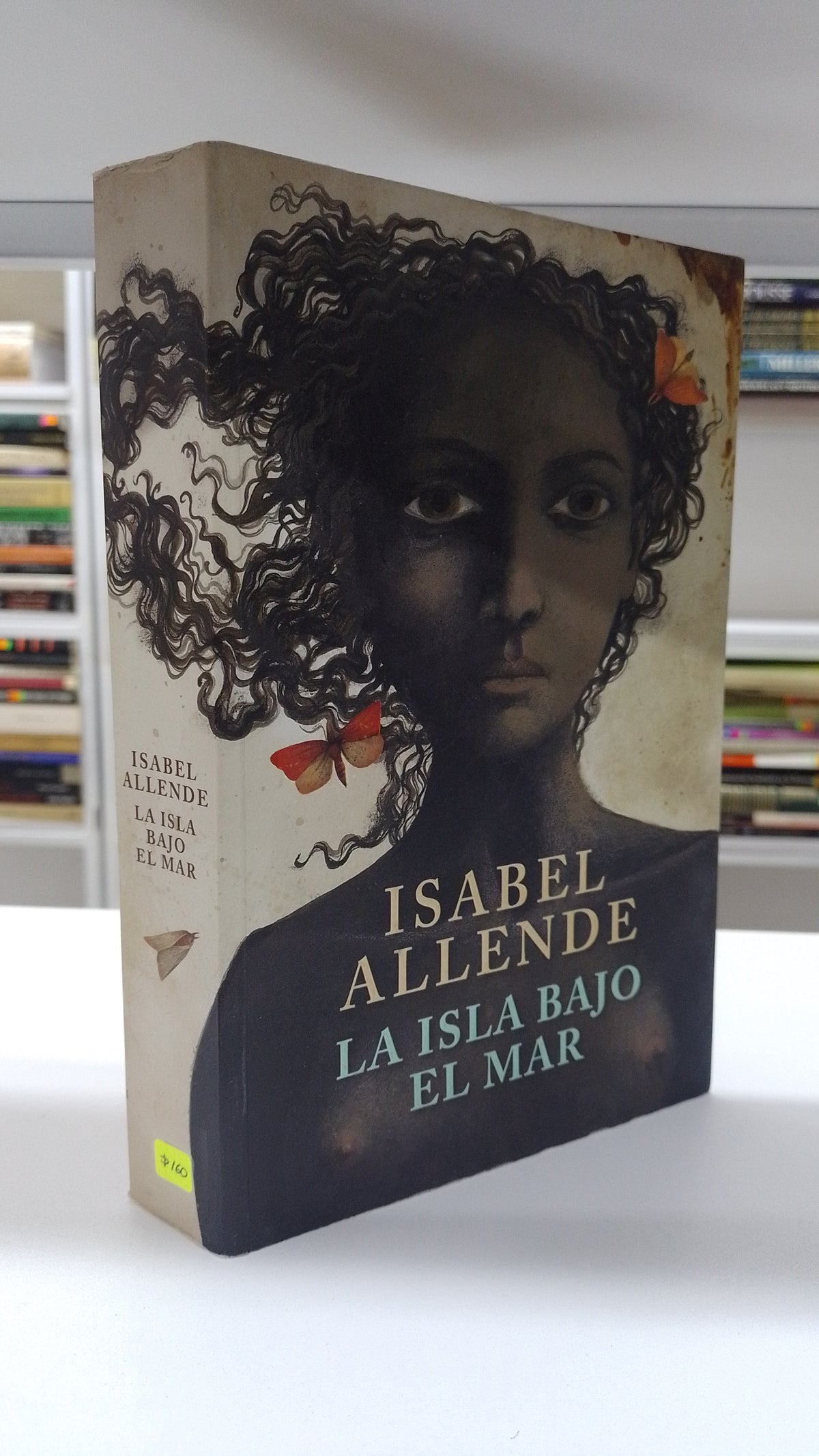LA ISLA BAJO EL MAR POR ISABEL ALLENDE USADO NOVELA JUAREZ 515