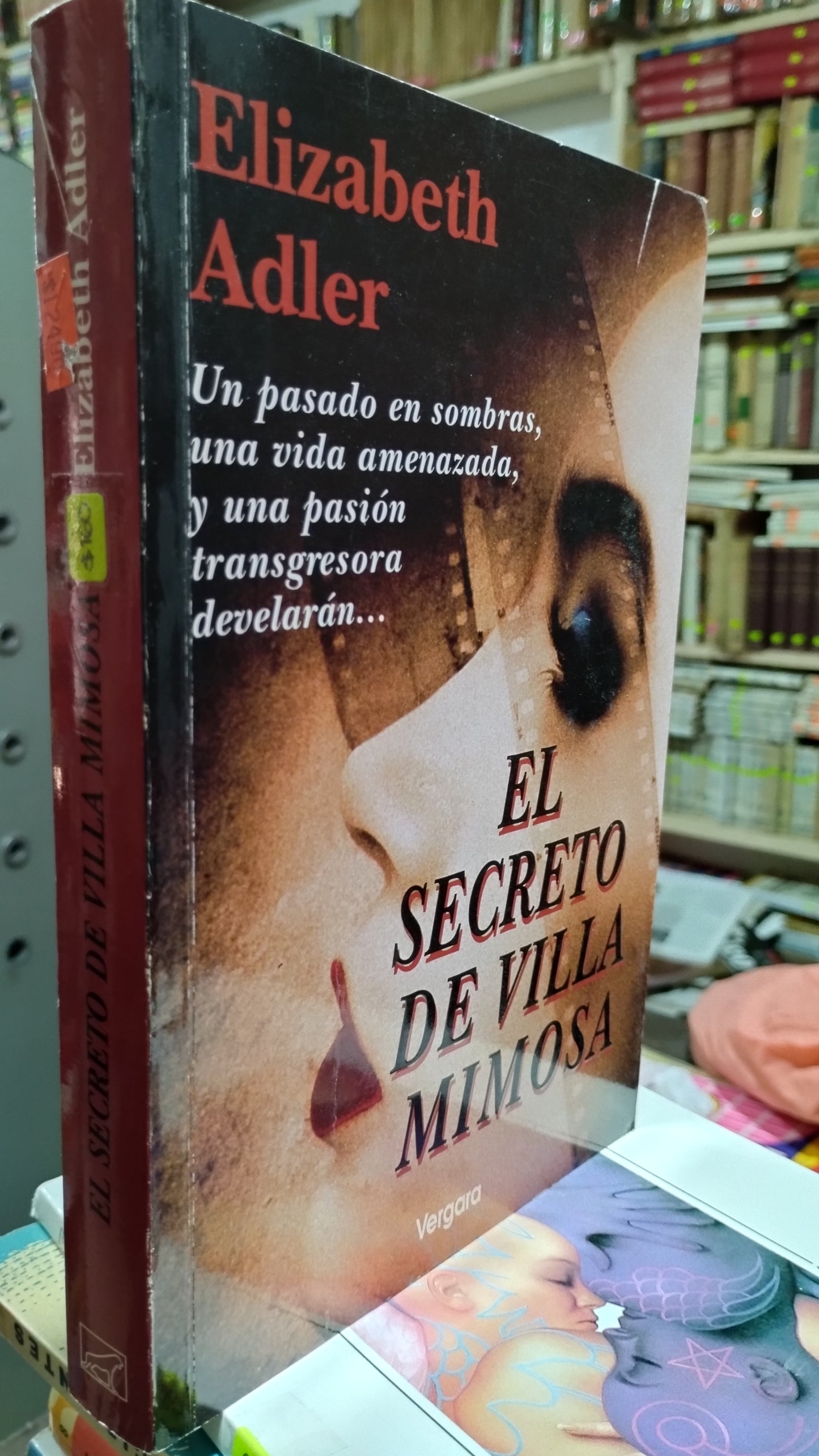 EL SECRETO DE VILLA MIMOSA POR ELIZABETH ADLER LIBRO USADO NOVELAS ALDAMA