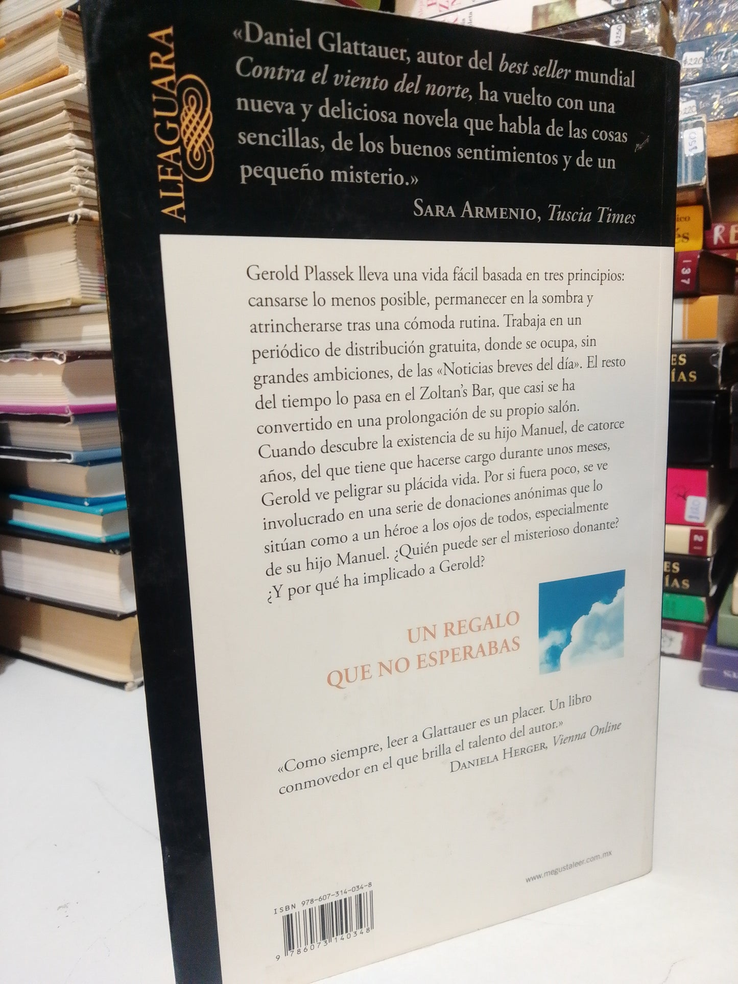 UN REGALO QUE NO ESPERABAS POR DANIEL GLATTAUER USADO NOVELA JUÁREZ