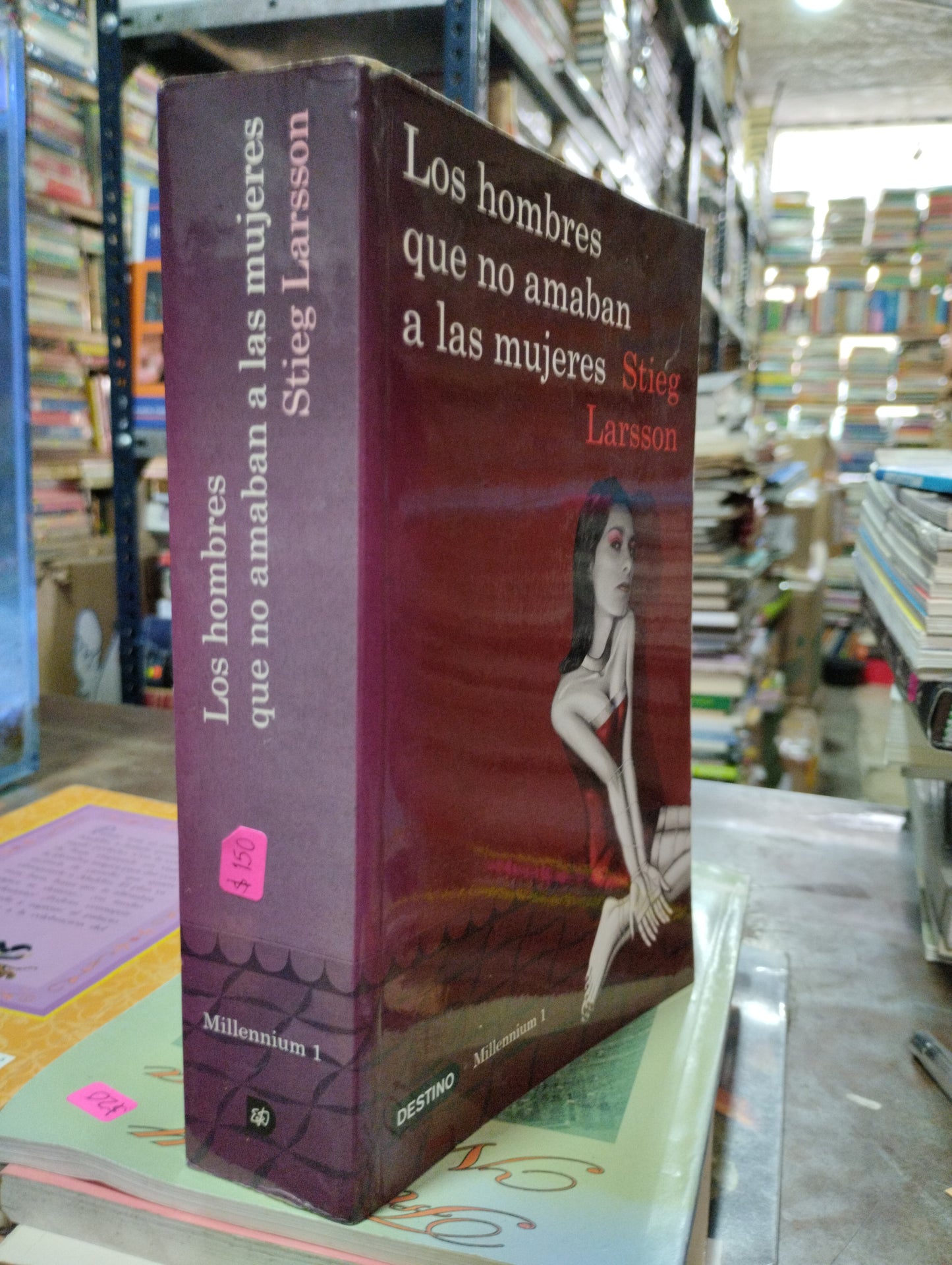 LOS HOMBRES QUE NO AMABAN A LAS MUJERES POR STIEG LARSSON USADO NOVELAS ALDAMA