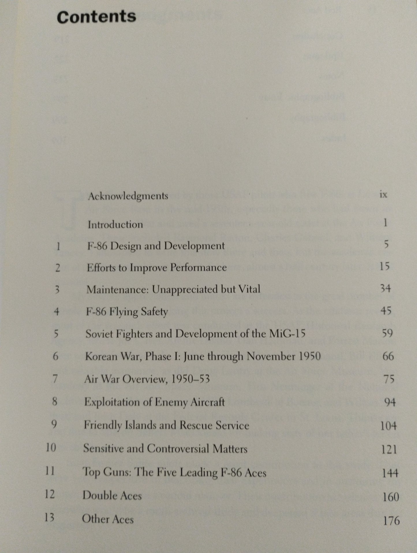 SABRES OVER MIG ALLEY BY KENNETH P. WERRELL USADO HISTORIA ALDAMA EDITORIAL NAVAL INSTITUTE PRESS EN BUEN ESTADO