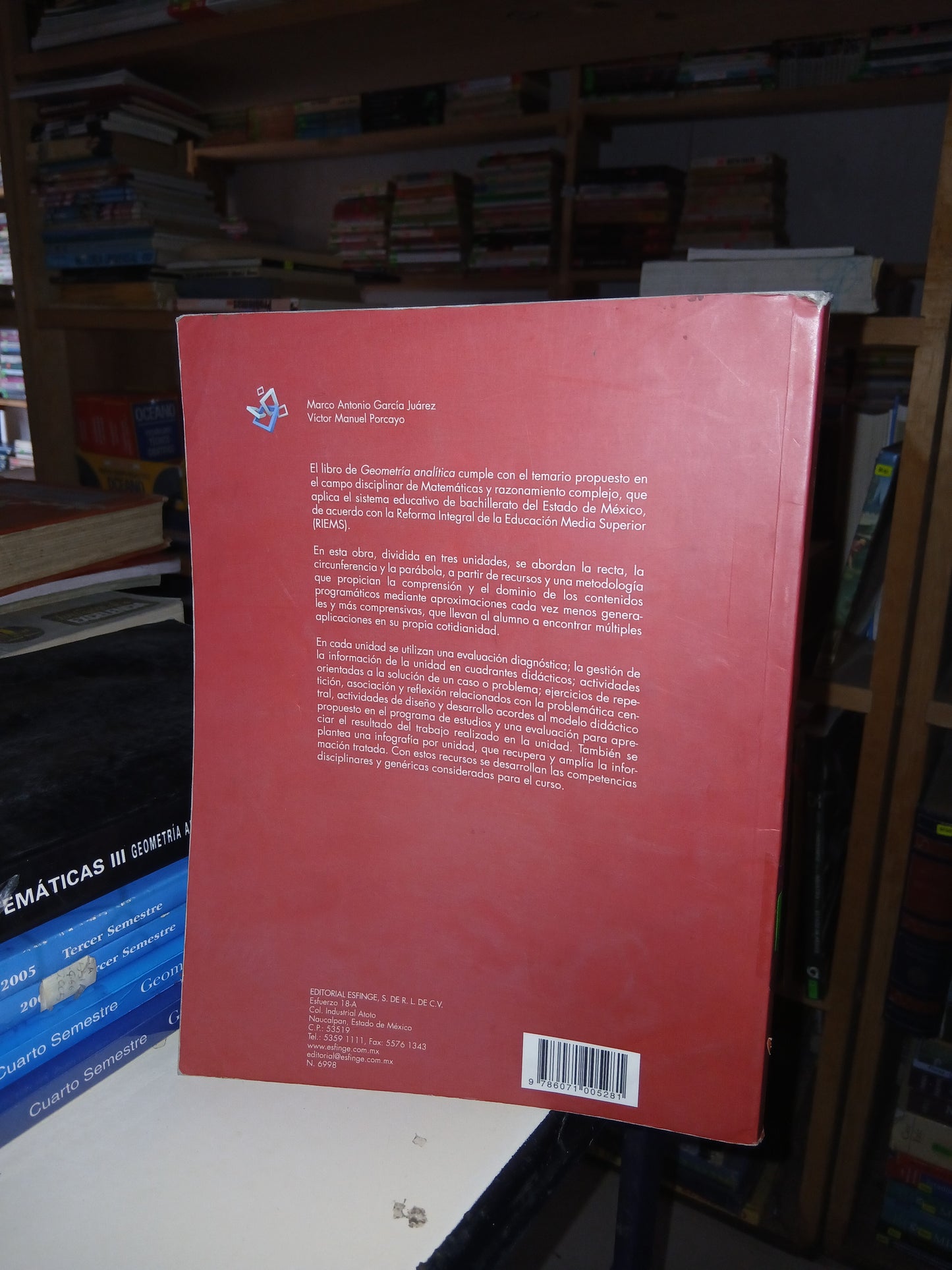 GEOMETRÍA ANALÍTICA POR MARCO ANTONIO GARCÍA JUÁREZ Y VÍCTOR MANUEL PORCAYO MEJÍA USADO GEOMETRÍA LITERARIO 207