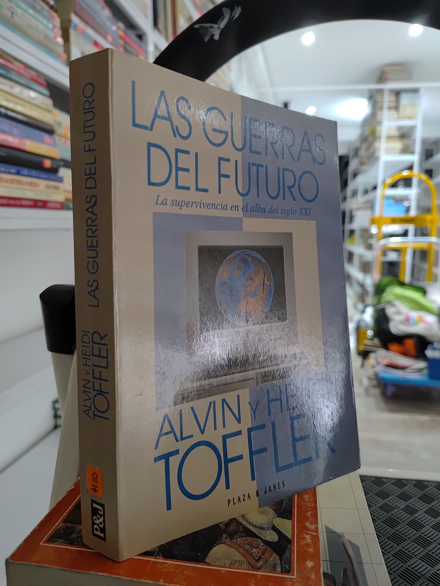 LAS GUERRAS DEL FUTURO POR ALVIN Y HEIDI TOFFLER USADO SOCIOLOGIA JUAREZ 515