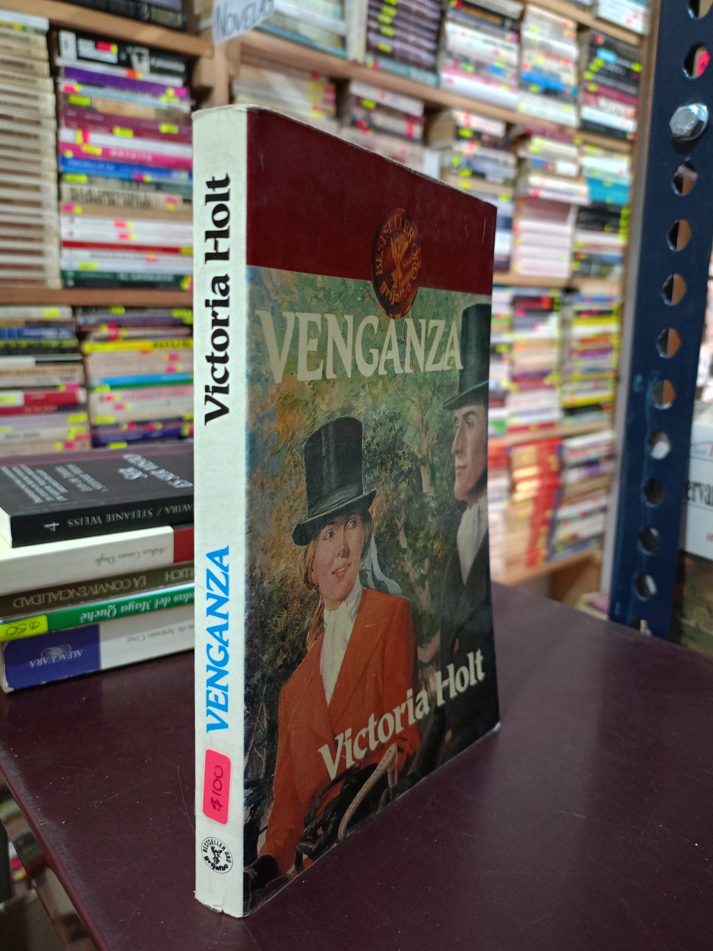 VENGANZA POR VICTORIA HOLT USADO NOVELAS LITERARIO 305