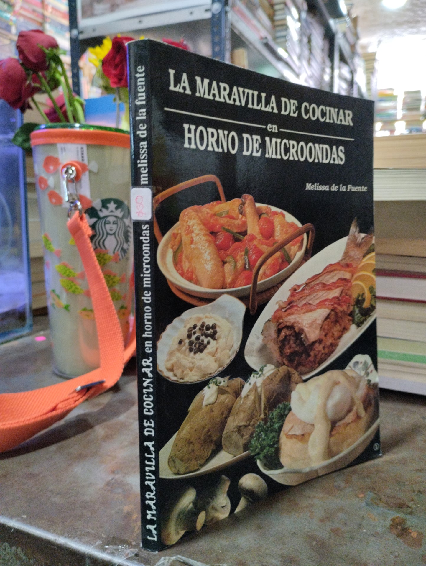 LA MARAVILLA DE COCINAR EN HORNO MICROONDAS POR MELISSA DE LA FUENTE USADO COCINA ALDAMA
