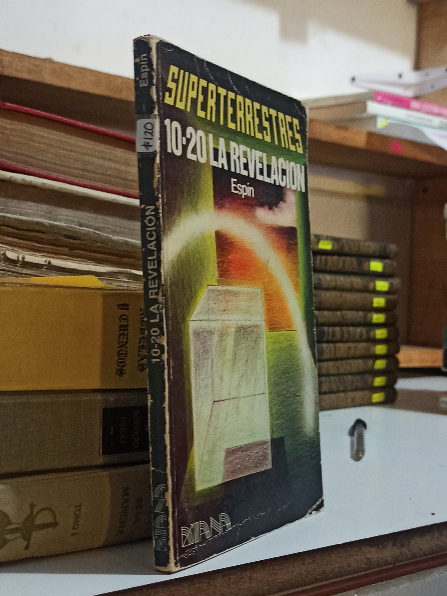 SUPERTERRESTRES POR EDITORIAL DIANA USADO NOVELAS JUÁREZ
