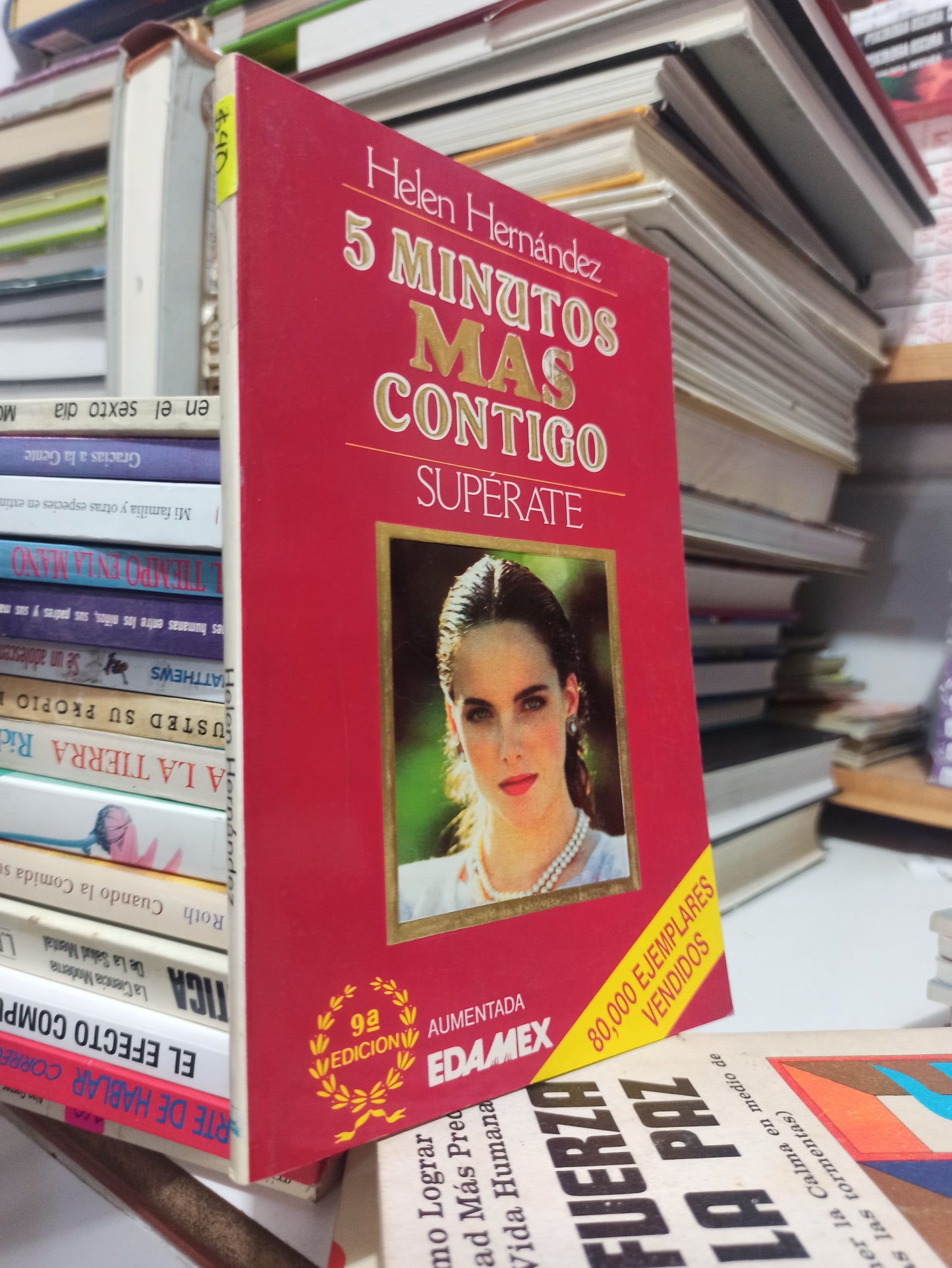 5 MINUTOS MAS CONTIGO POR HELEN HERNANDEZ USADO SUPERACIÓN PERSONAL JUÁREZ