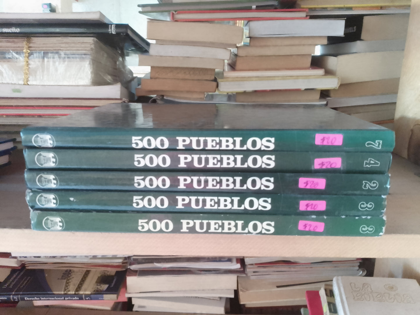 500 PUEBLOS, CÓMO SON Y DÓNDE VIVEN (VARIOS AUTORES) USADO HISTORIA LITERARIO 207
