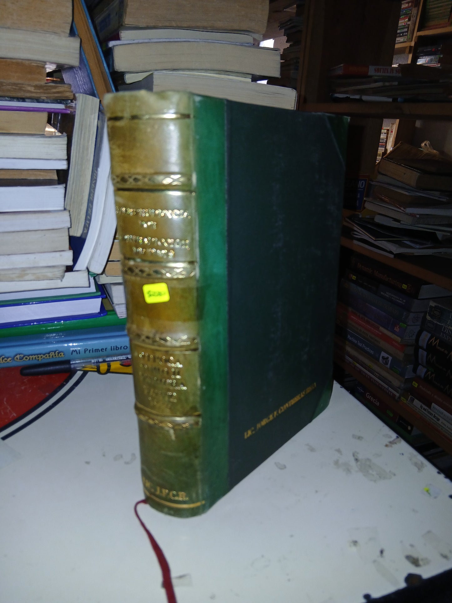 JURISPRUDENCIA POR CONTRADICCIÓN DE TESIS NOVENA ÉPOCA (TOMO II) PRIMERA PARTE 1996 COORDINADO POR LUZ MARÍA DÍAZ BARRIGA DE SILVA USADO DERECHO LITERARIO 207