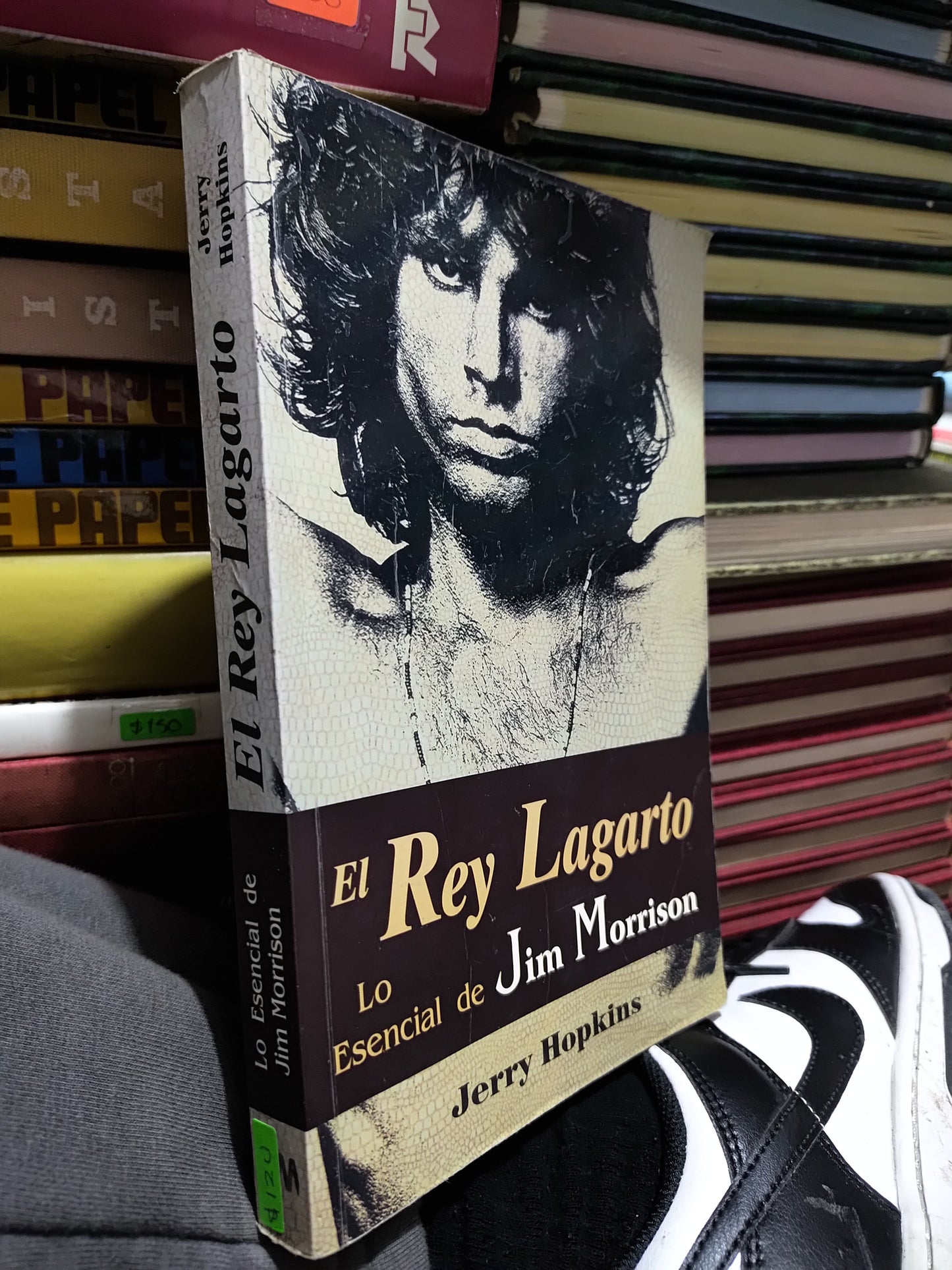 EL REY LAGARTO PIR JERRY HOPKINS USADO NOVELAS JUAREZ 507