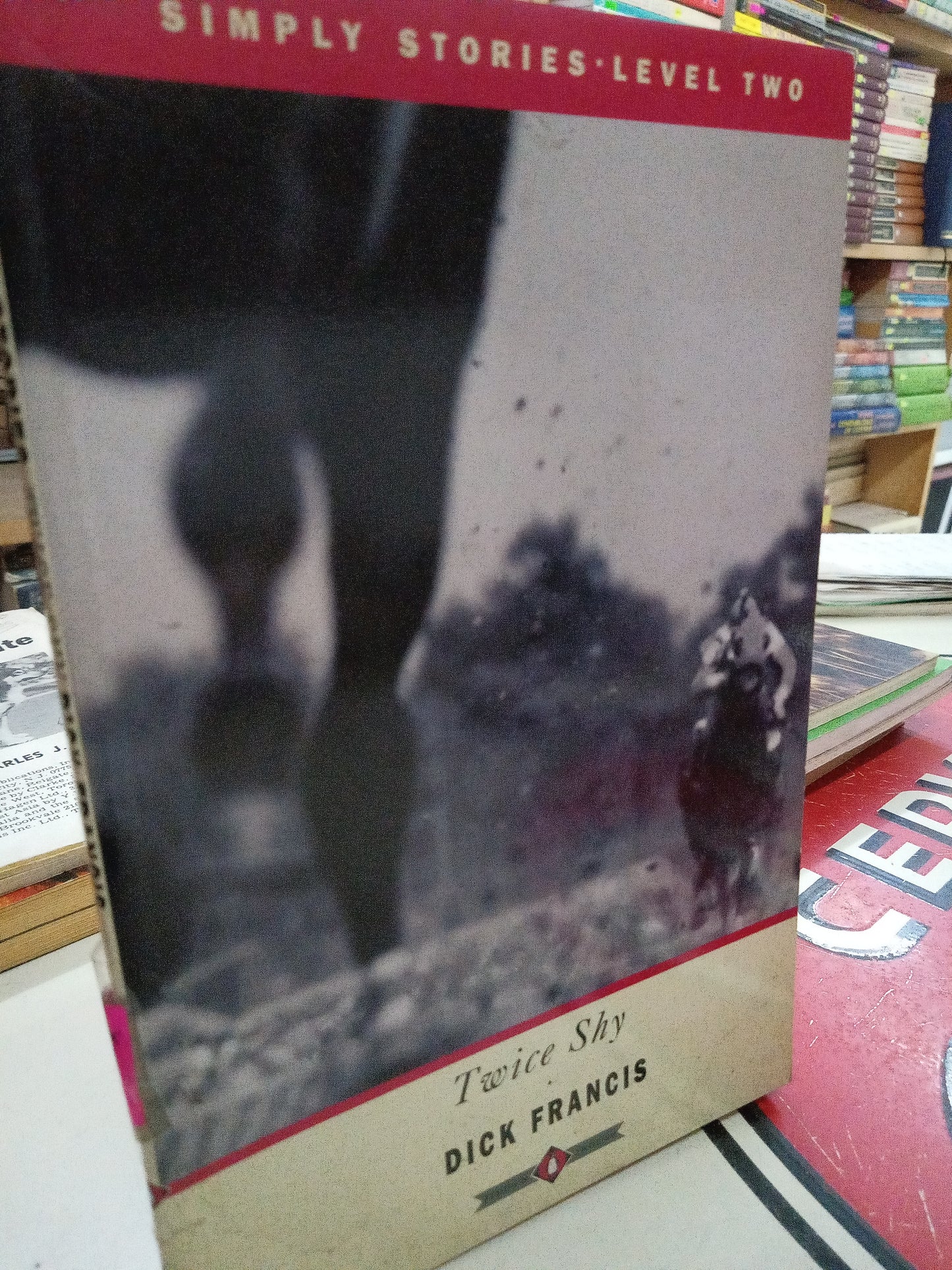 TWICE SHY DICK FRANCIS USADO ODIOMAS LITERARIO 207