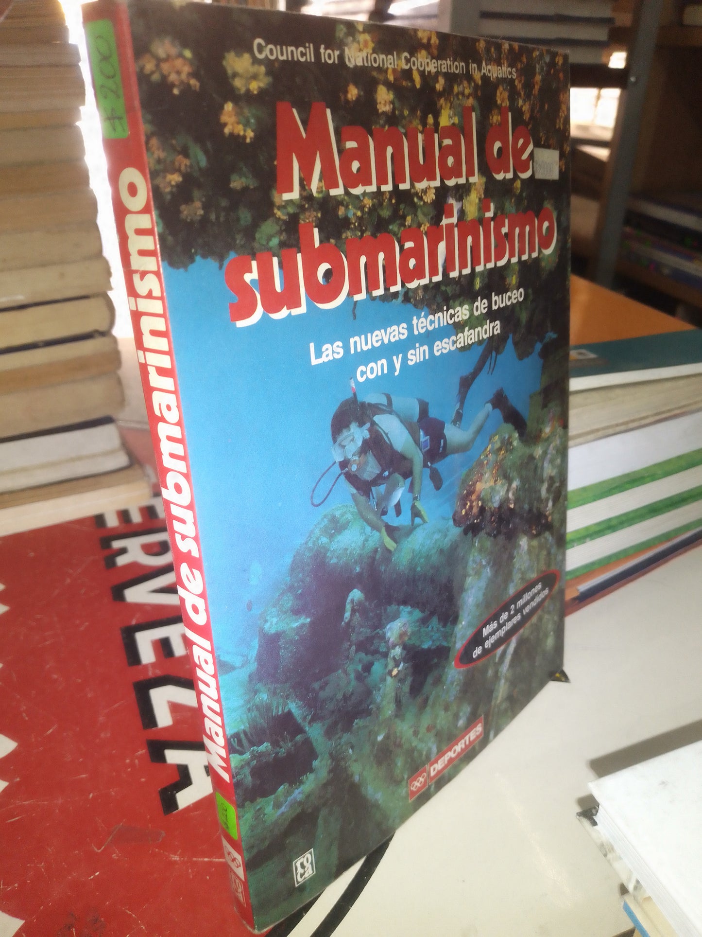 MANUAL DE SUBMARINISMO LAS NUEVAS TECNICAS DE BUCEO CON Y SIN ESCAFANDRA USADO DEPORTES LITERARIO 207