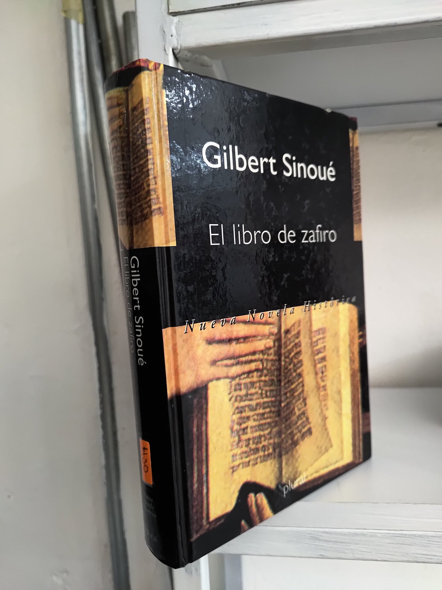 EL LIBRO DE ZAFIRO POR GILBERT SINOUE USADO NOVELAS JUAREZ 515