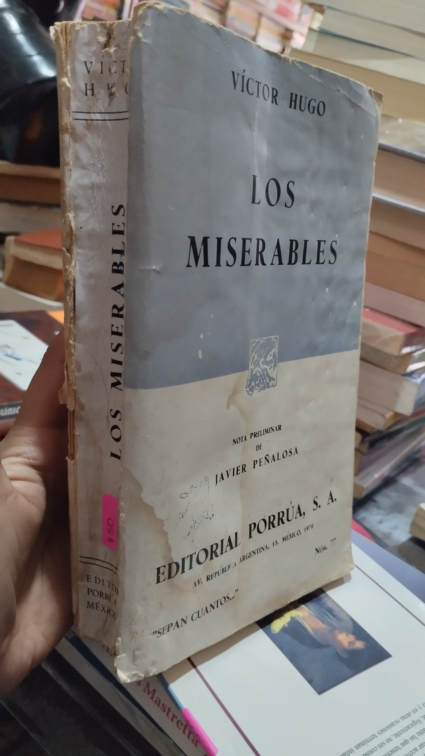 LOS MISERABLES POR VICTOR HUGO LIBRO USADO NOVELAS ALDAMA