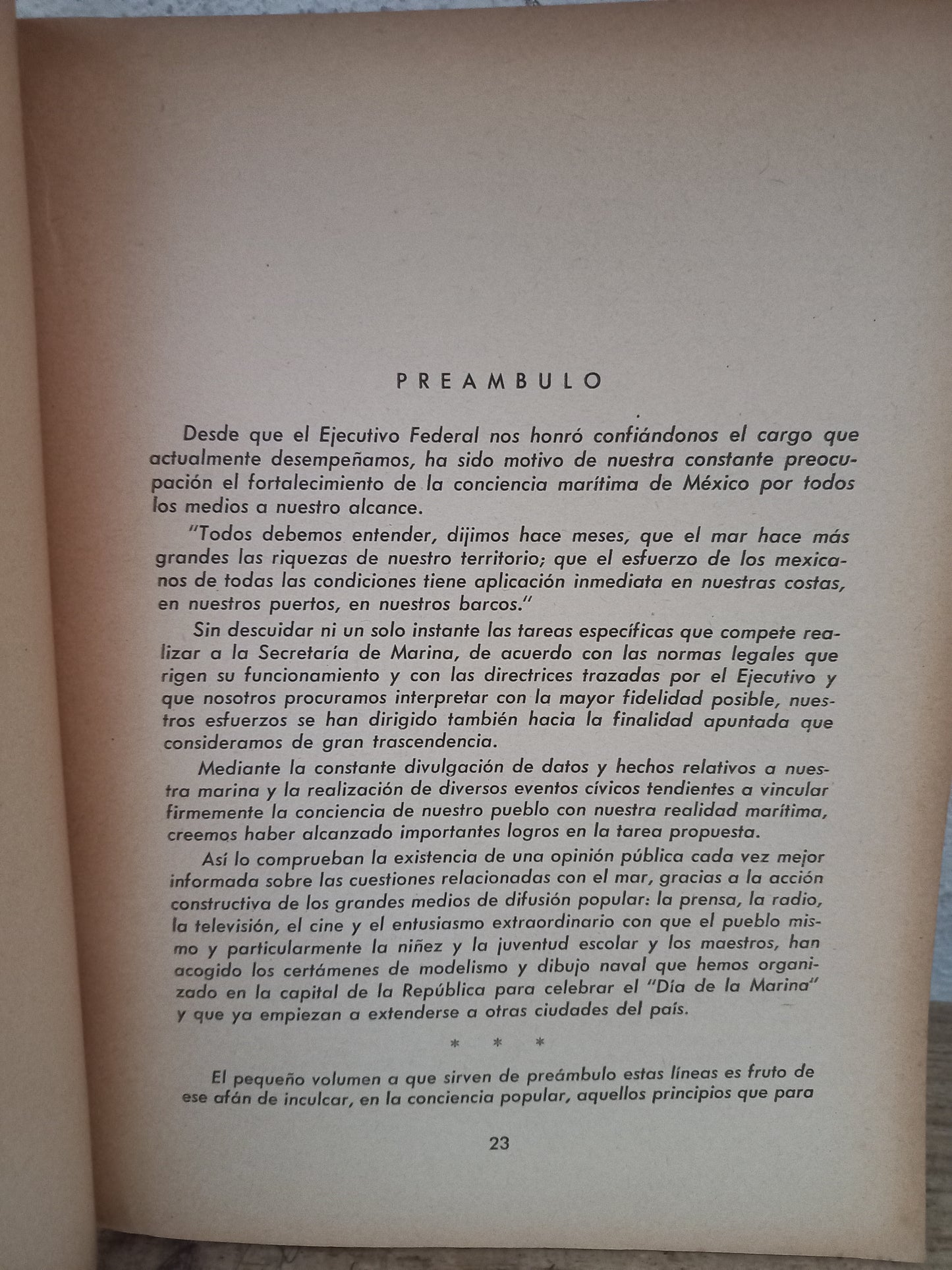 BIOGRAFÍA DE LA MARINA MEXICANA POR RAZIEL GARCÍA ARROYO USADO HISTORIA LITERARIO 305