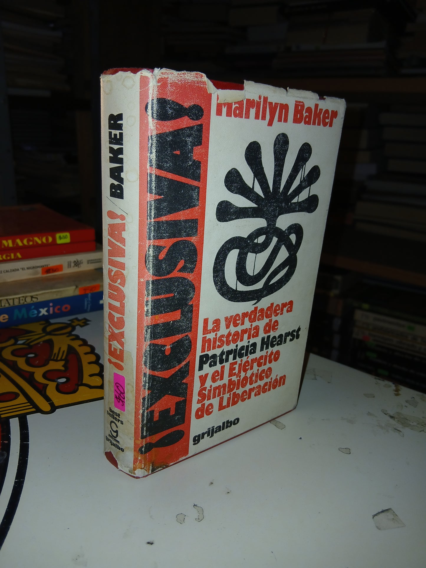¡EXCLUSIVA! POR MARILYN BAKER USADO HISTORIA LITERARIO 207