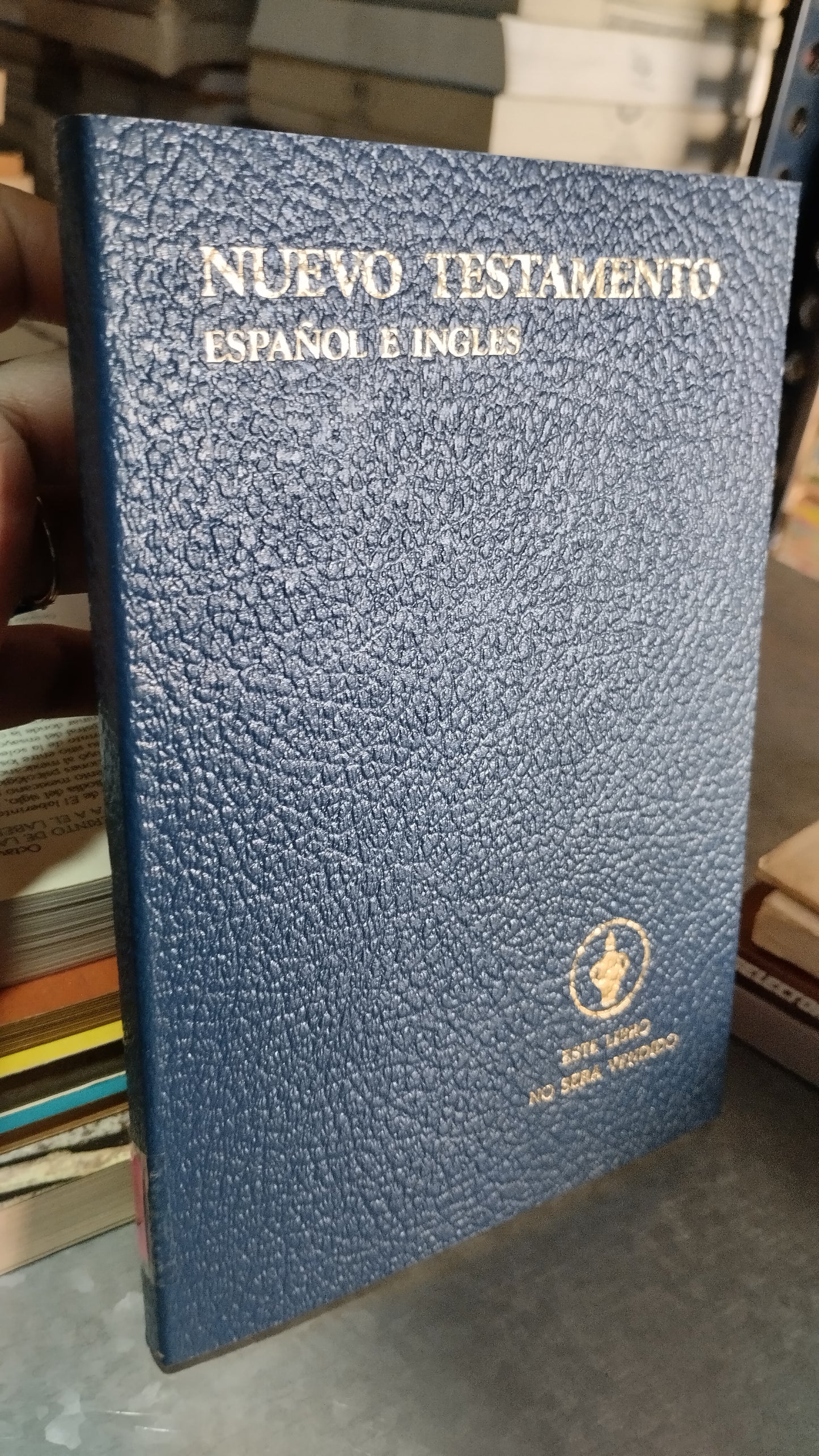 NUEVO TESTAMENTO ESPAÑOL E INGLES LIBRO USADO RELIGION ALDAMA