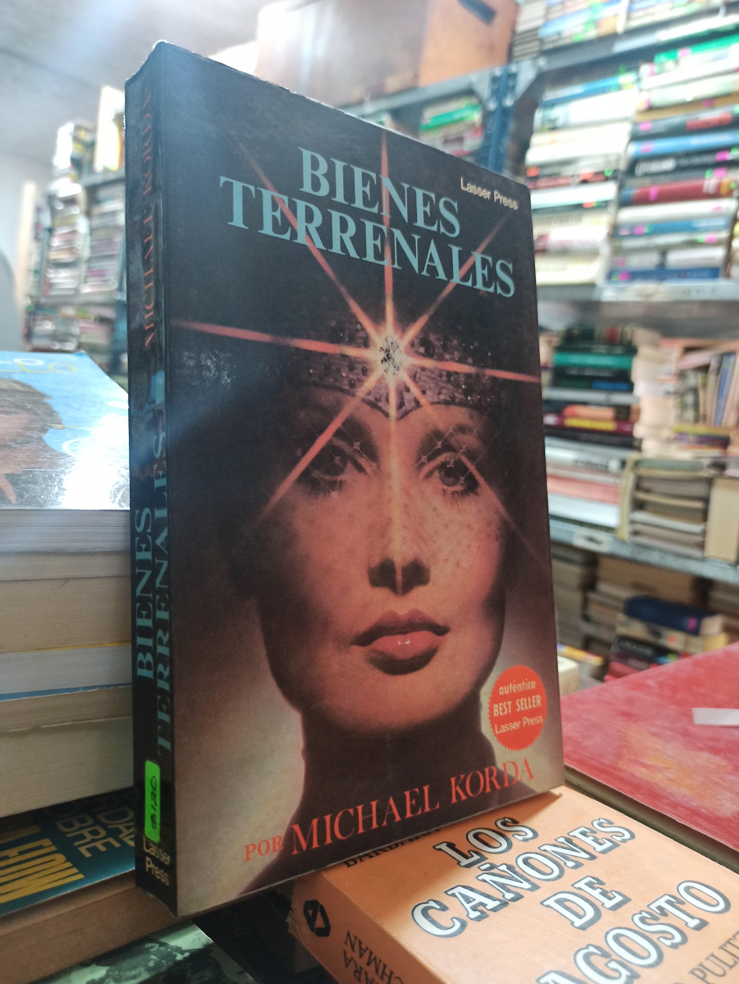 BIENES TERRENALES POR MICHAEL KORDA USADO NOVELAS ALDAMA