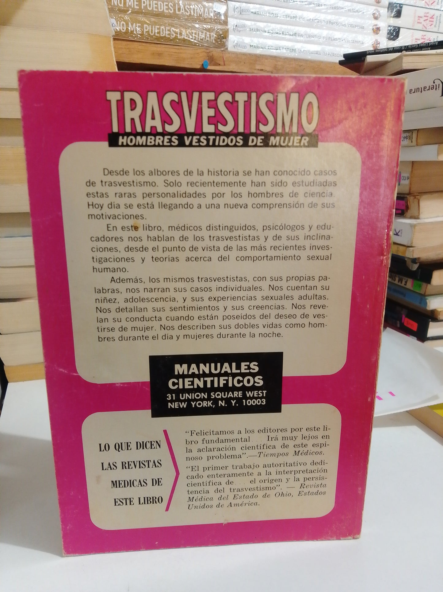 TRASVESTISMO HOMBRES VESTIDAS DE MUJERES POR DR. DAVID O CAULDWELL USADO NOVELAS JUAREZ